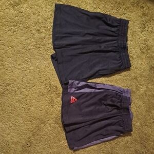 Boys 4/5 Lot Of 2 Gym Shorts.